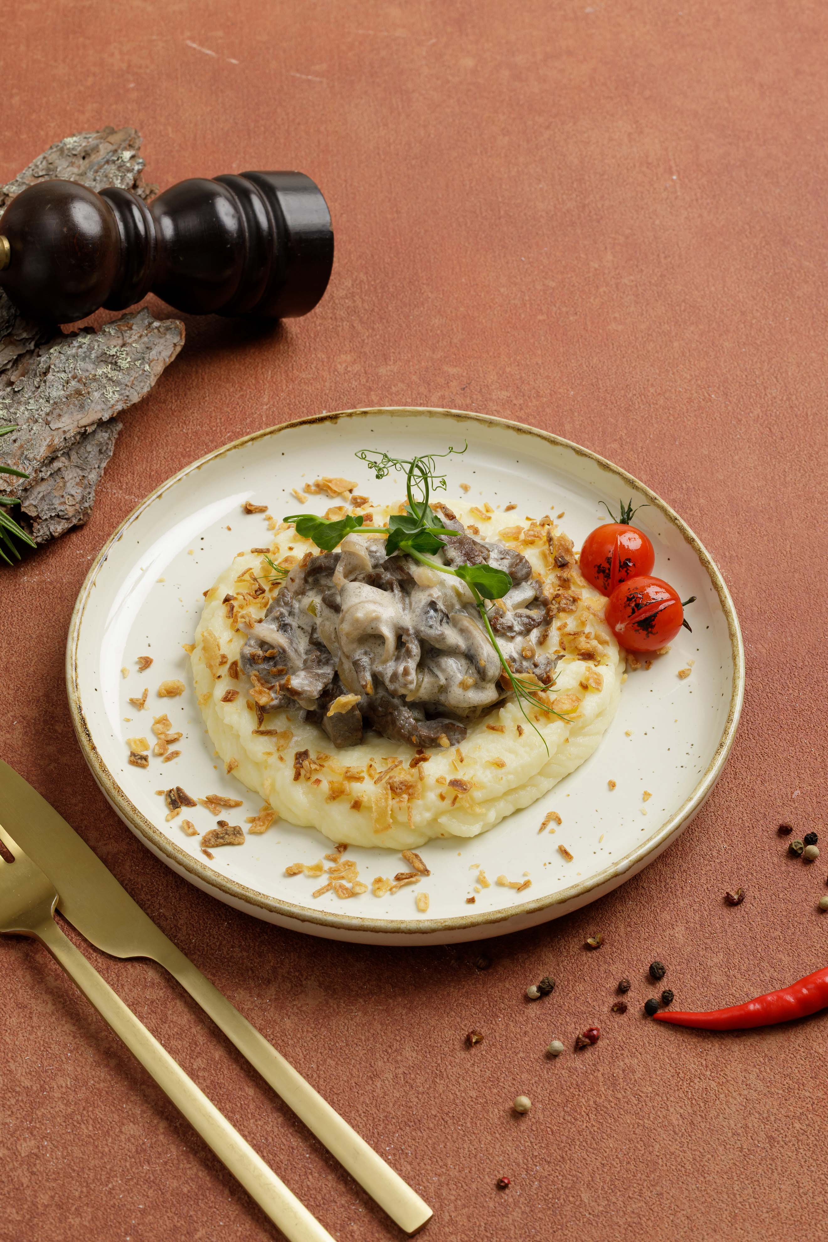 Бефстроганов из говядины