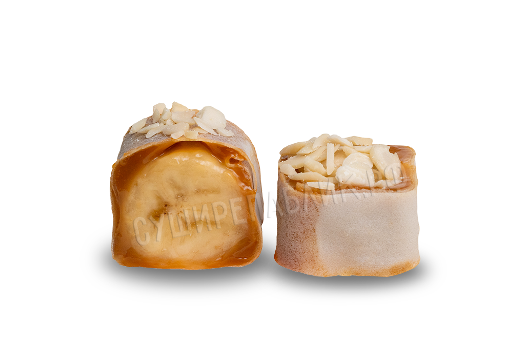 Сладкий ролл с варёной сгущёнкой и арахисом