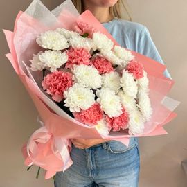 Дуо букет с диантусами и хризантемой