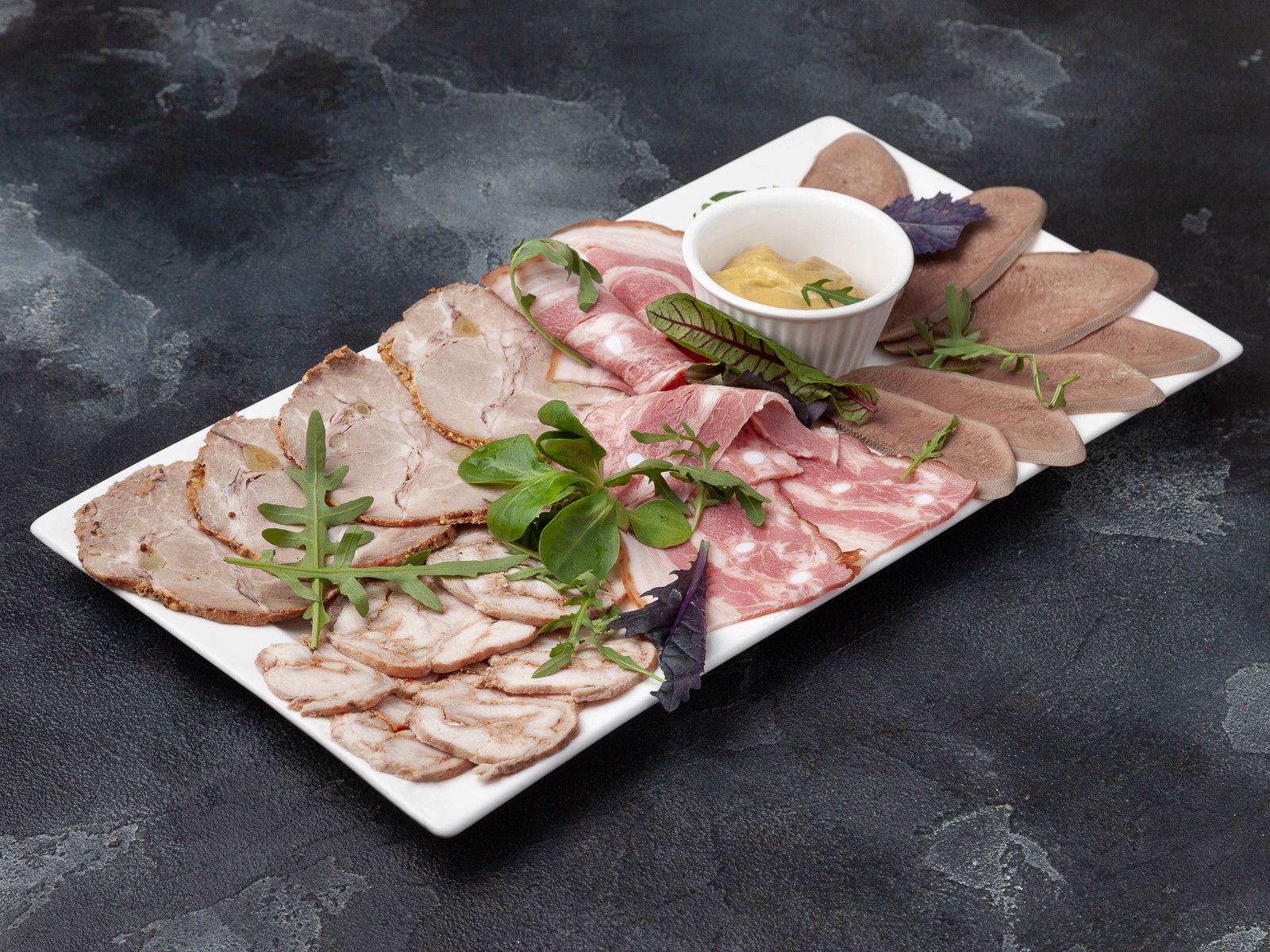 Мясное ассорти 200г