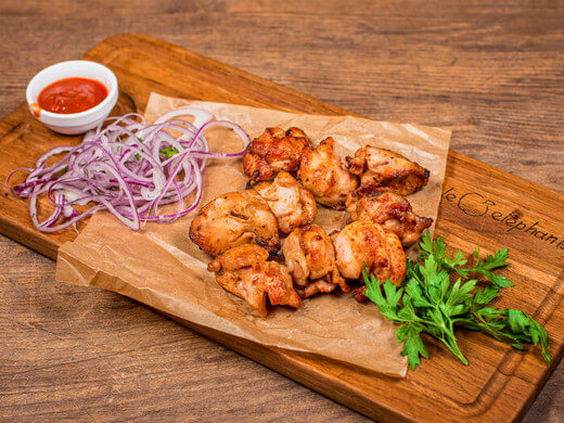 Шашлык из куриного бедра (0,200 гр)
