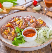 Рулет из свинины с адыгейским сыром
