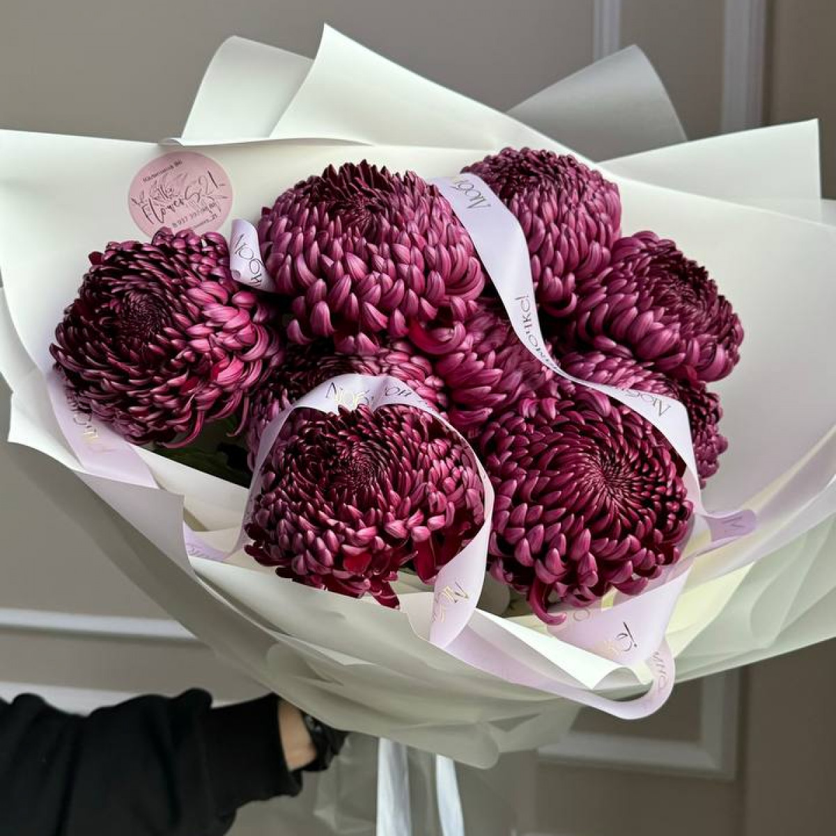 Букет из кустовых роз Артикул: 2656