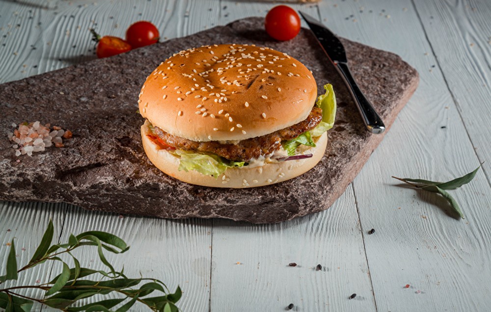 Бургер «Горячая курочка»