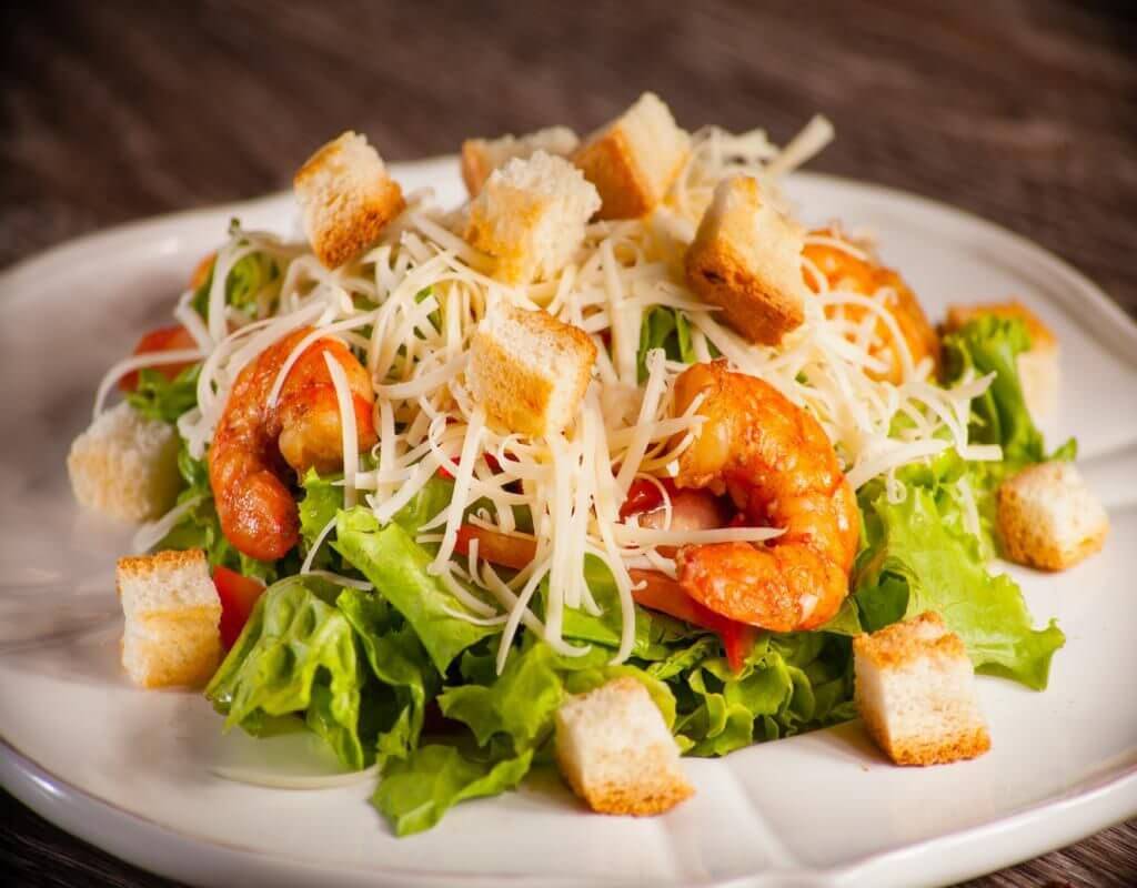 Салат "Цезарь с курицей" 200гр