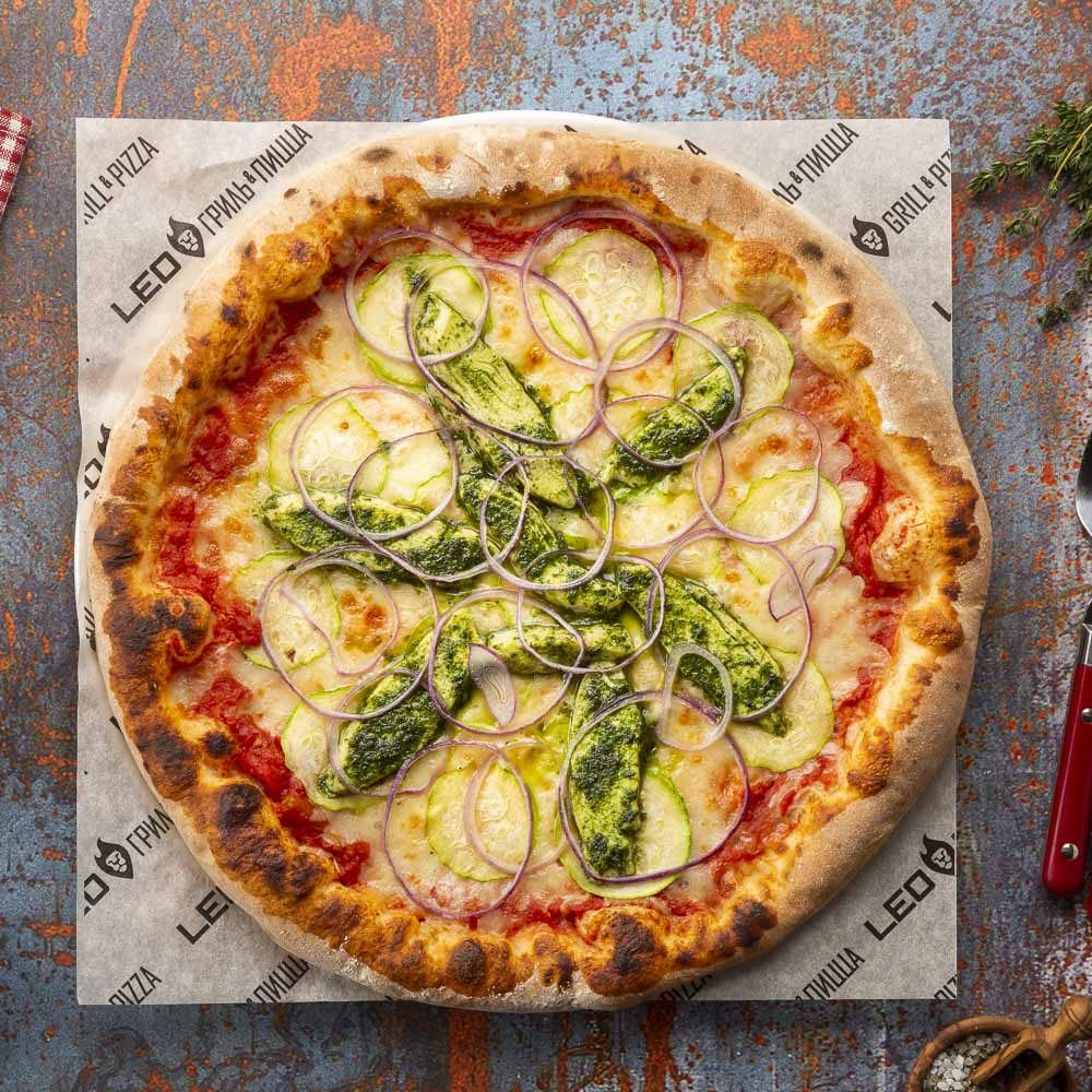 Пицца Цыпленок песто (тесто: цельнозерновое)