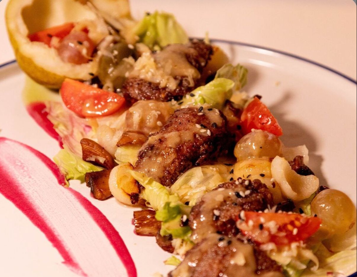Тёплый салат с куриной печенью
