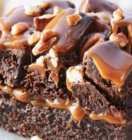 Брауни с карамелью