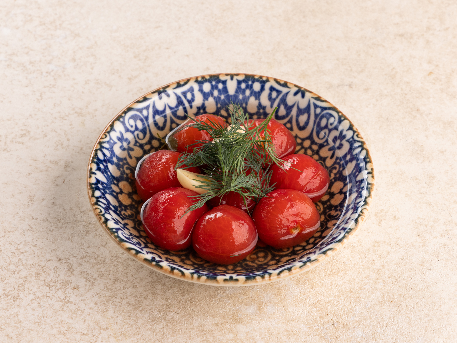 Маринованные помидоры черри