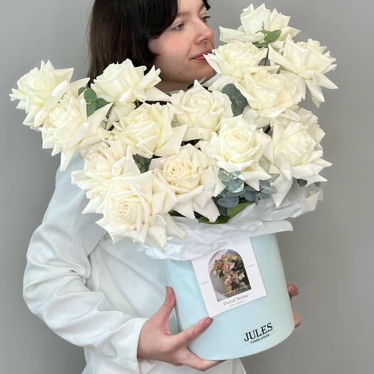 «Флер наркотик» французские белые Розы Плайя бланка 15шт в коробке