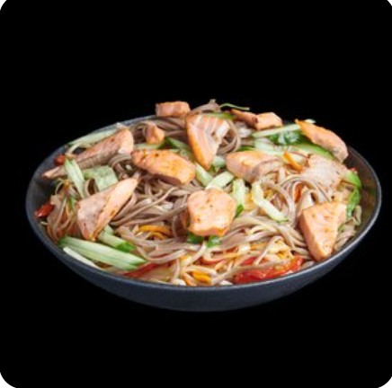 Wok лапша соба с лососем