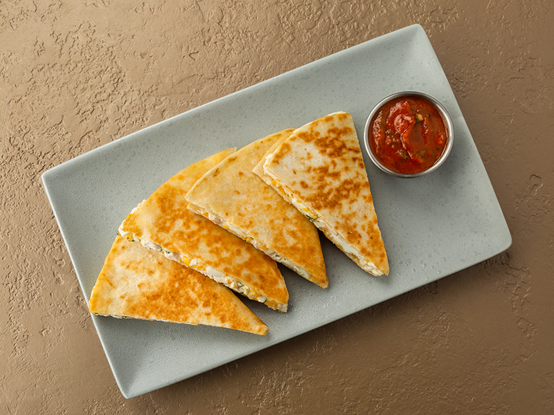 Кесадилья с цыплёнком