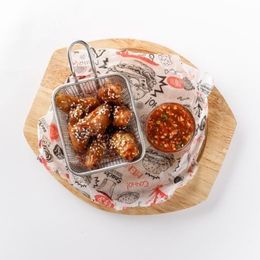Куриные крылья в соусе кимчи