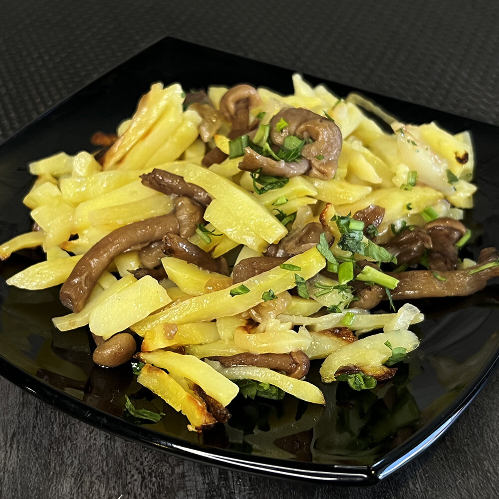 Картофель жареный с грибами