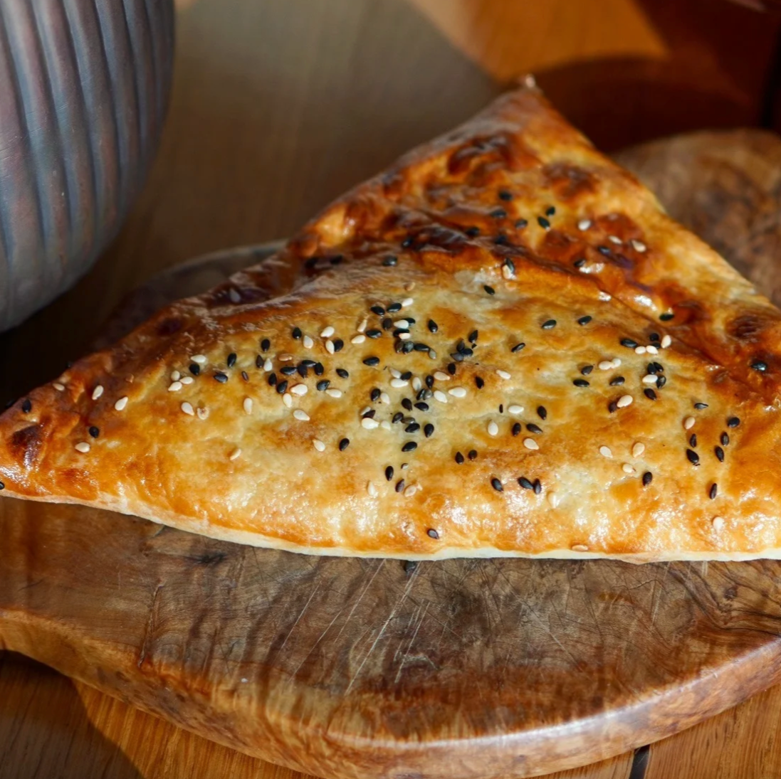 Пеновани с курицей, грибами и сыром