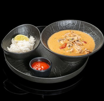 Суп Том Ям c курицей