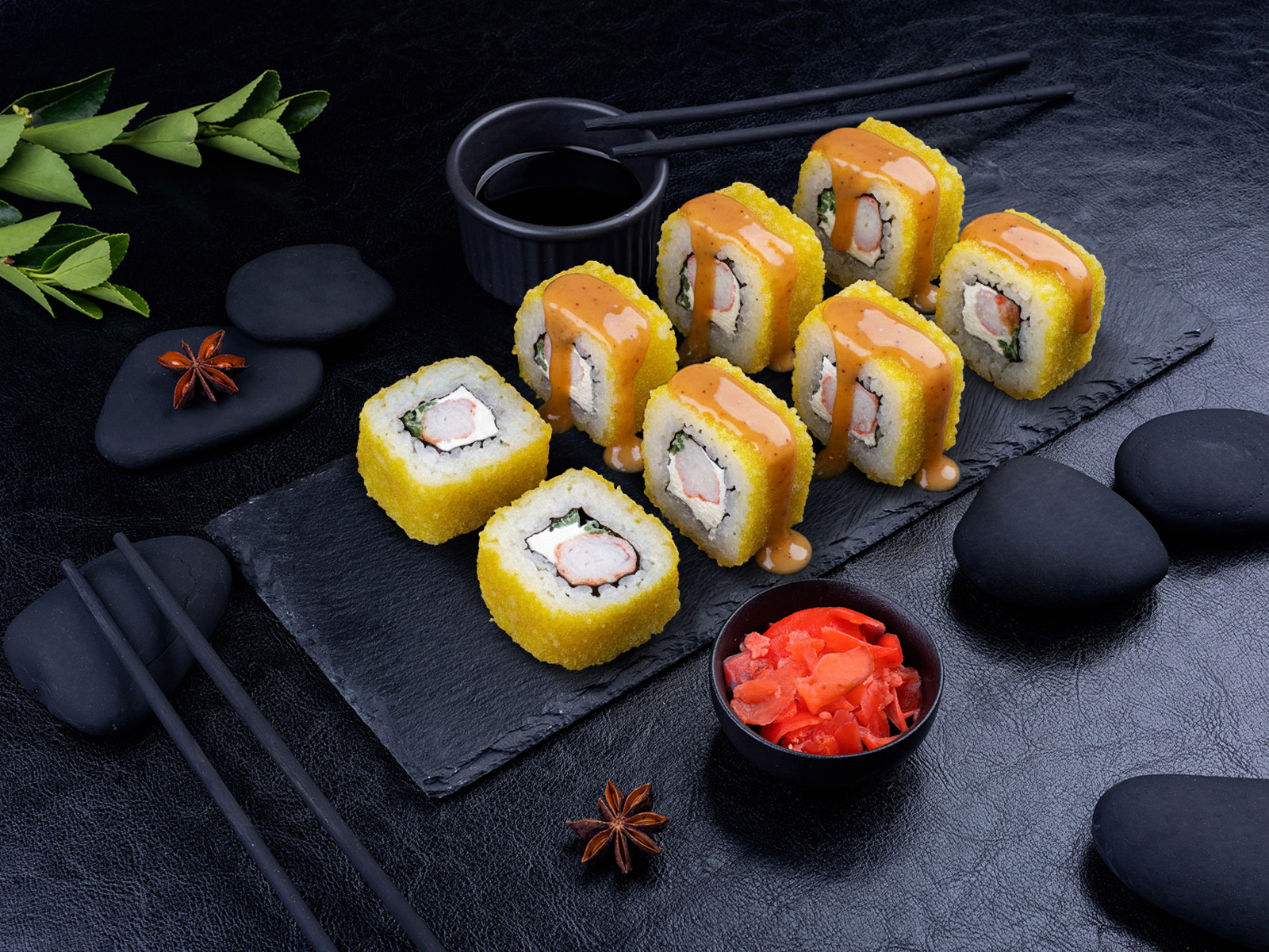 Жареный ролл ФилаТепо с креветкой