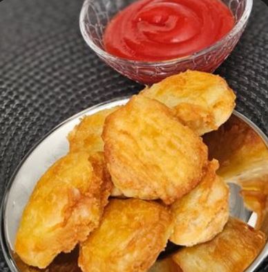 Наггетсы с кетчупом