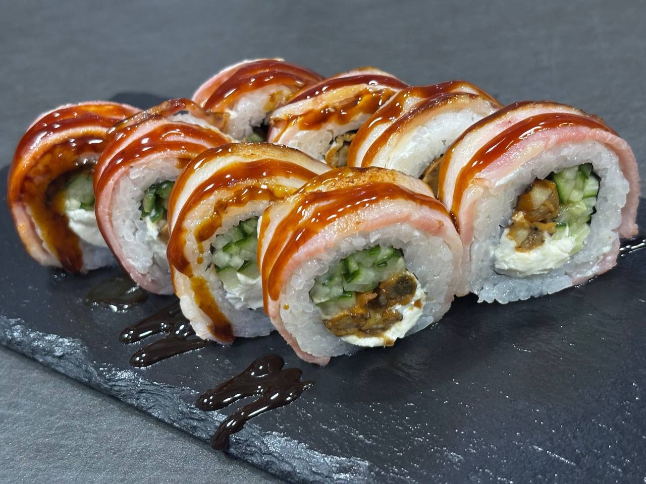 Мидии в беконе хот