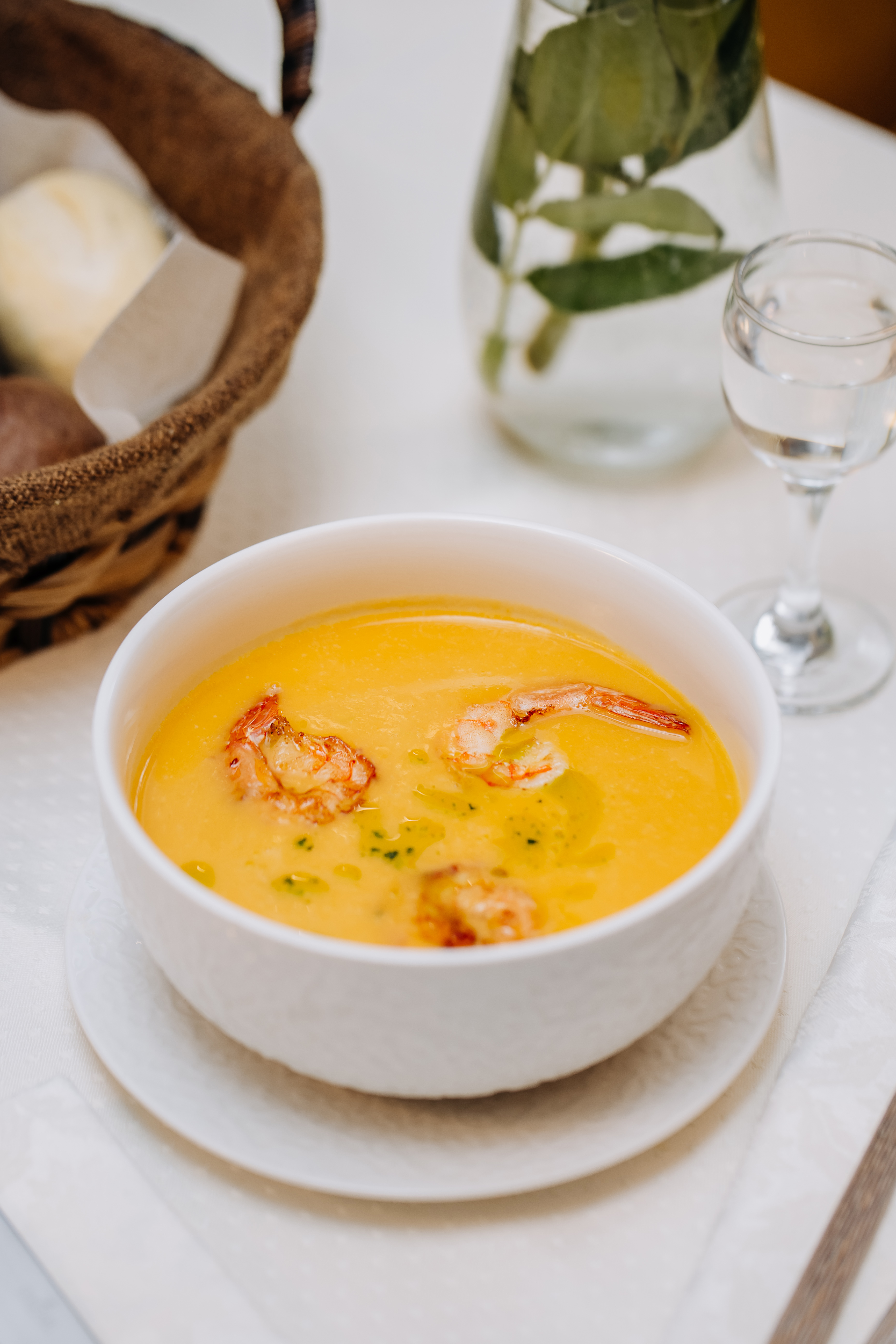 Тыквенный крем-суп с креветками