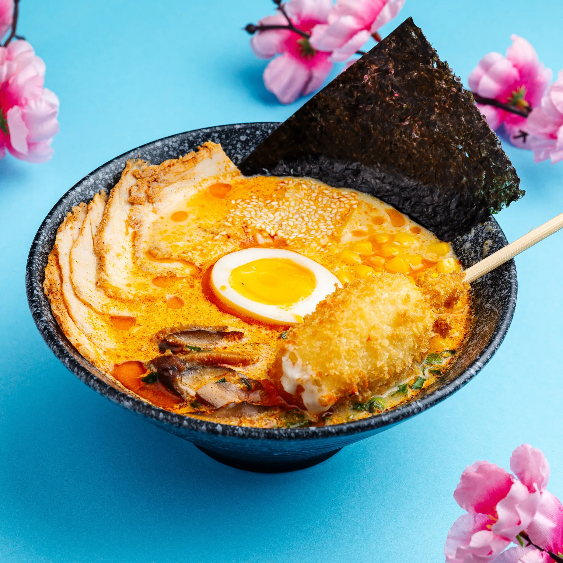 Рамен чиз чикен с корн догом