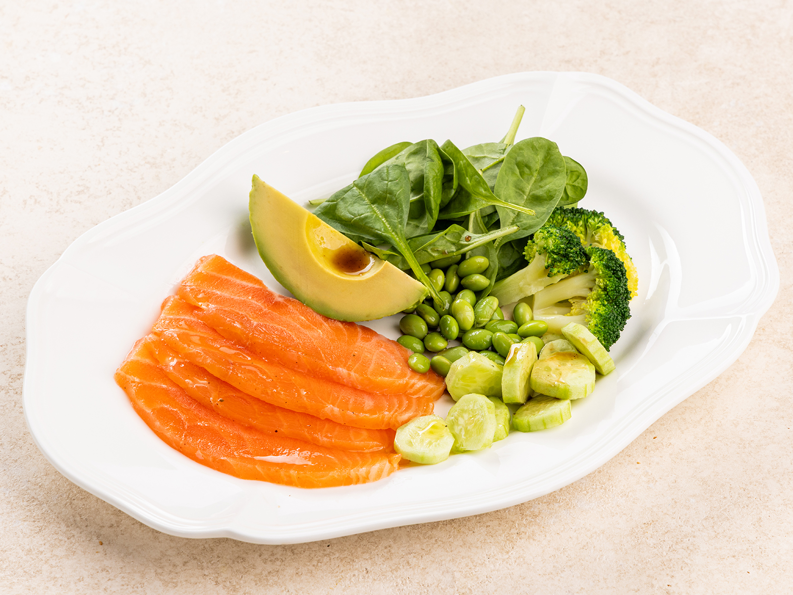 Салат с лососем