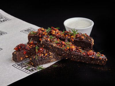 Ржаные гренки с чесноком