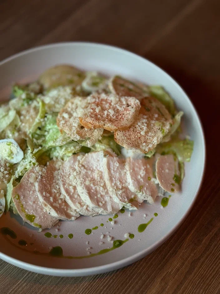 Цезарь с курицей