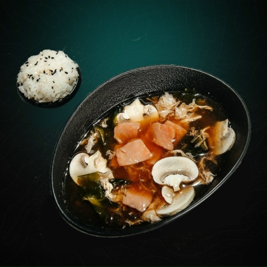 Суп Кимчи с лососем 