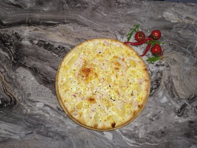Гавайская с курицей, ананасами 32 см