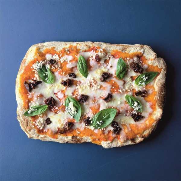 Маргарита с вялеными томатами