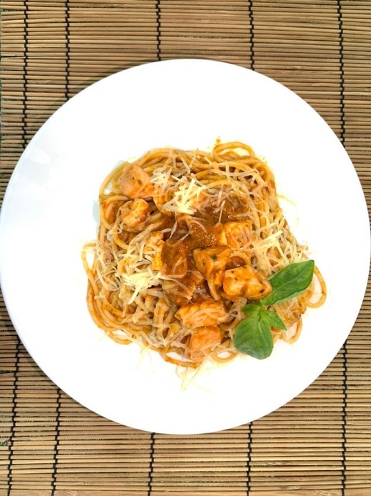 Паста с лососем