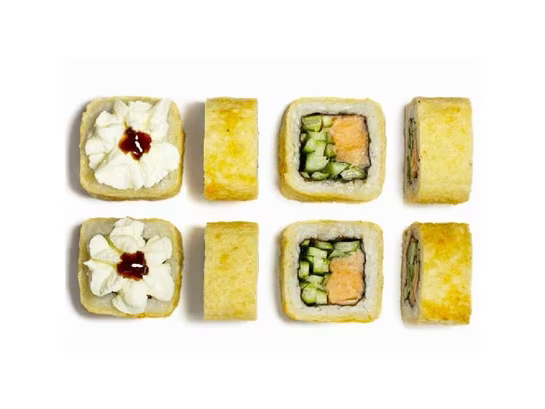 Жареный ролл Фишка с лососем