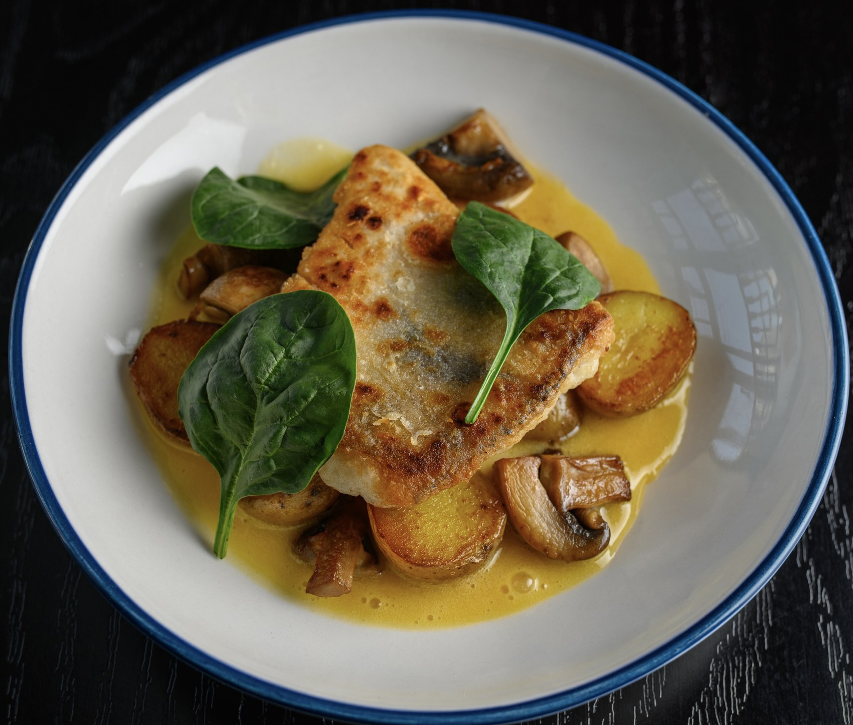 Судак с картофелем и грибами