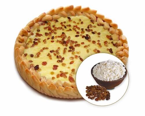 Пирог с творогом и изюмом