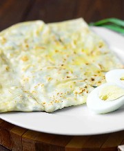 Чуду с зелёным луком и яйцом