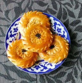 Лепешка узбекская с кунжутом