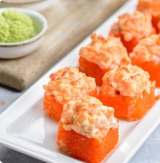 Горячий ролл Сяке