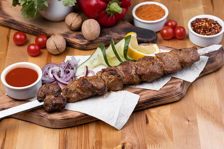 Шашлык из cвинoй шейки