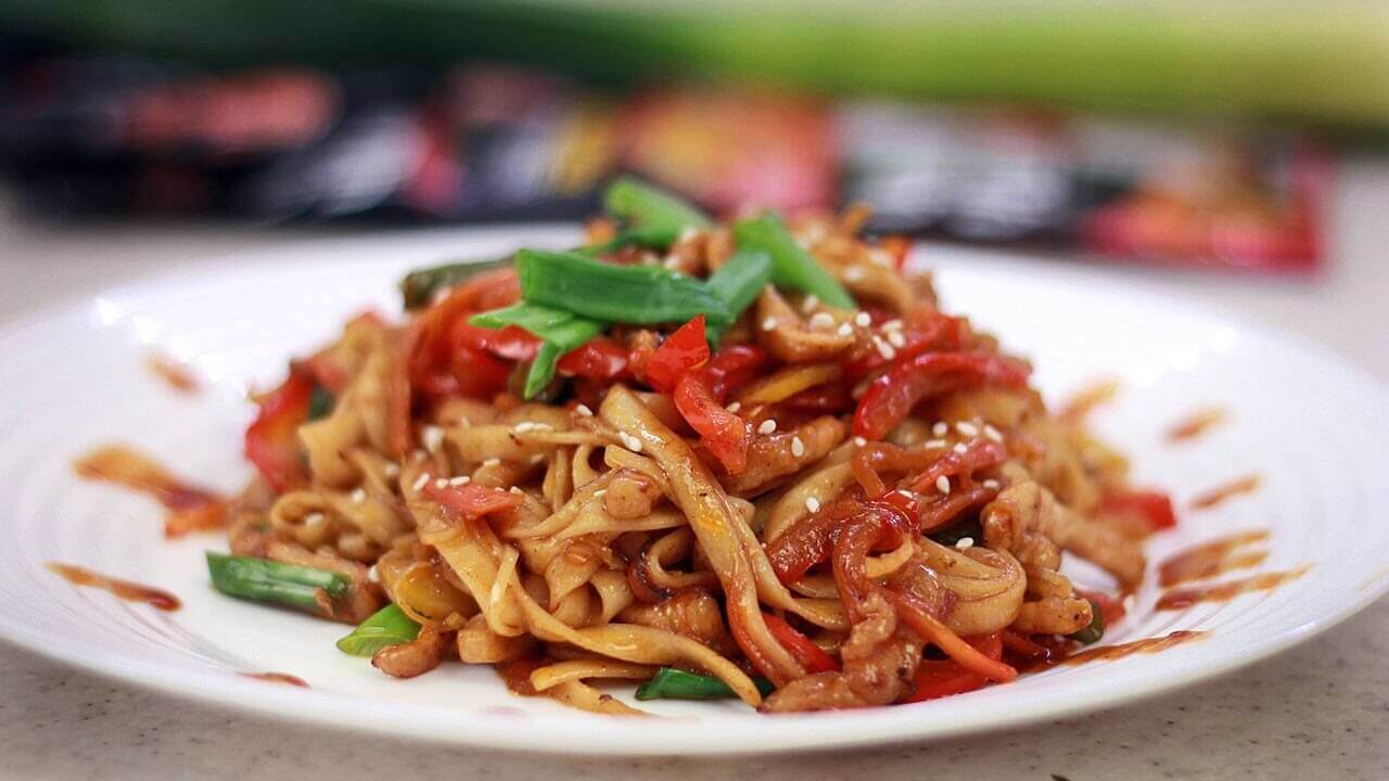 Лапша со свининой