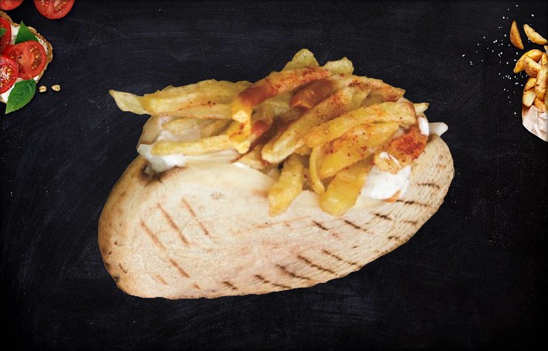Гирос в булочке с курицей