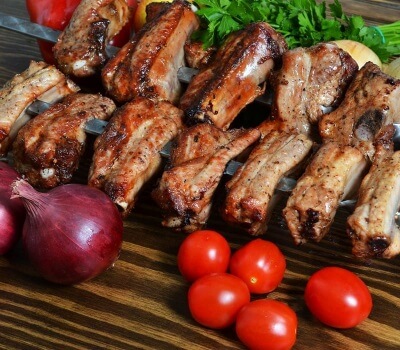 Шашлык из бараньих семечек