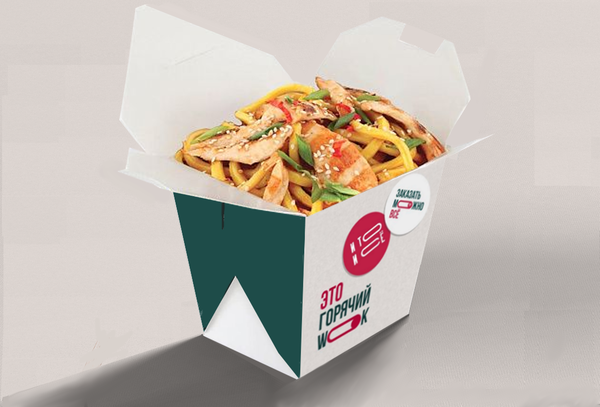 Wok с курицей (лапша удон)