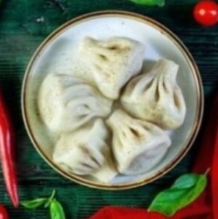 Хинкали Свинина, телятина, свежая зелень