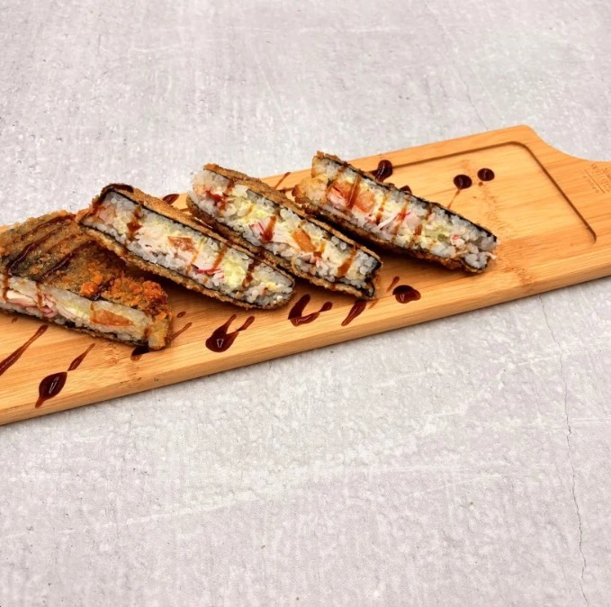 Суши-сэндвич с крабом