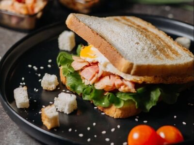 Сэндвич с беконом