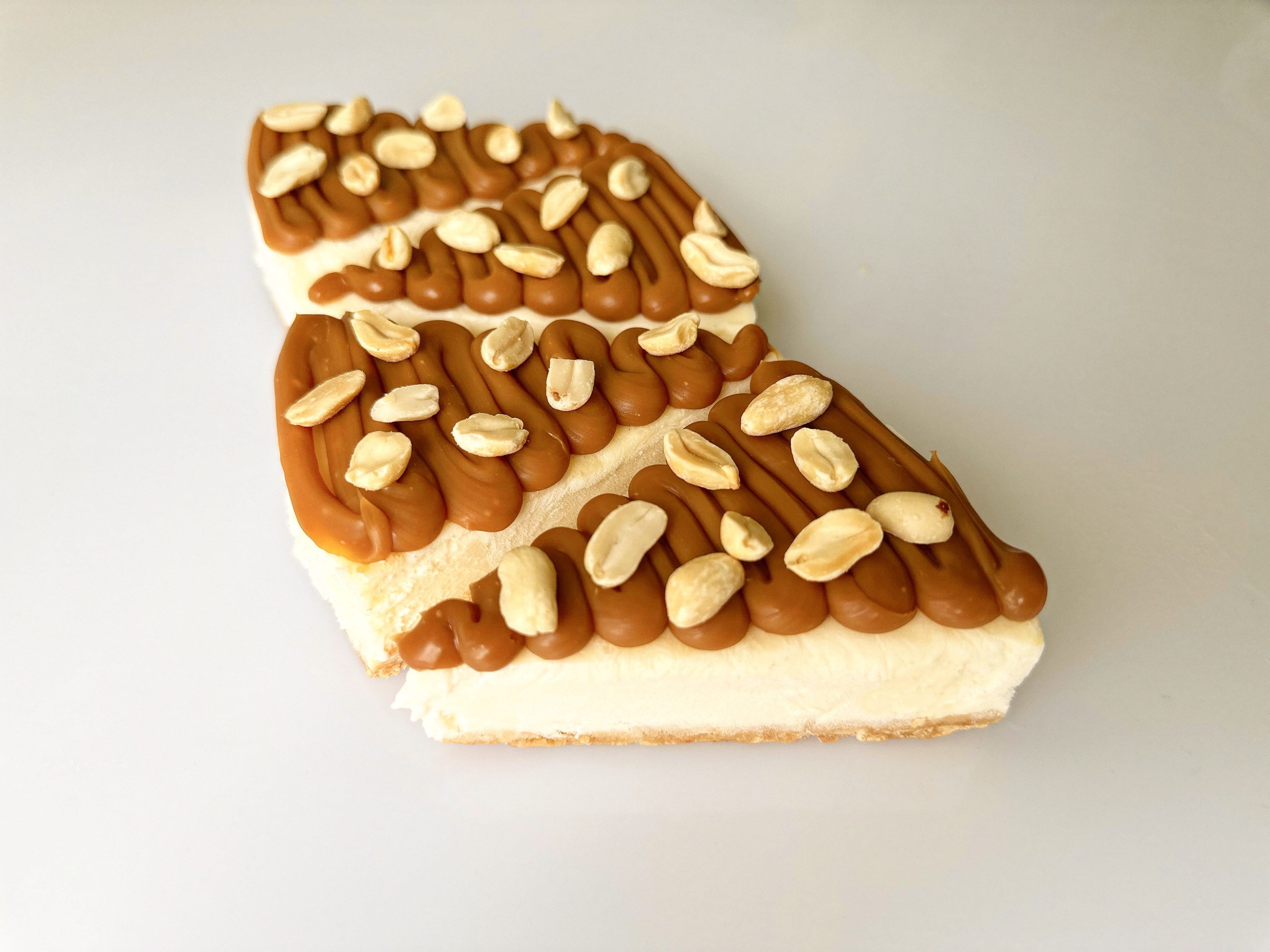 Чизкейк Snickers