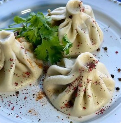 Хинкали с говядиной и свининой