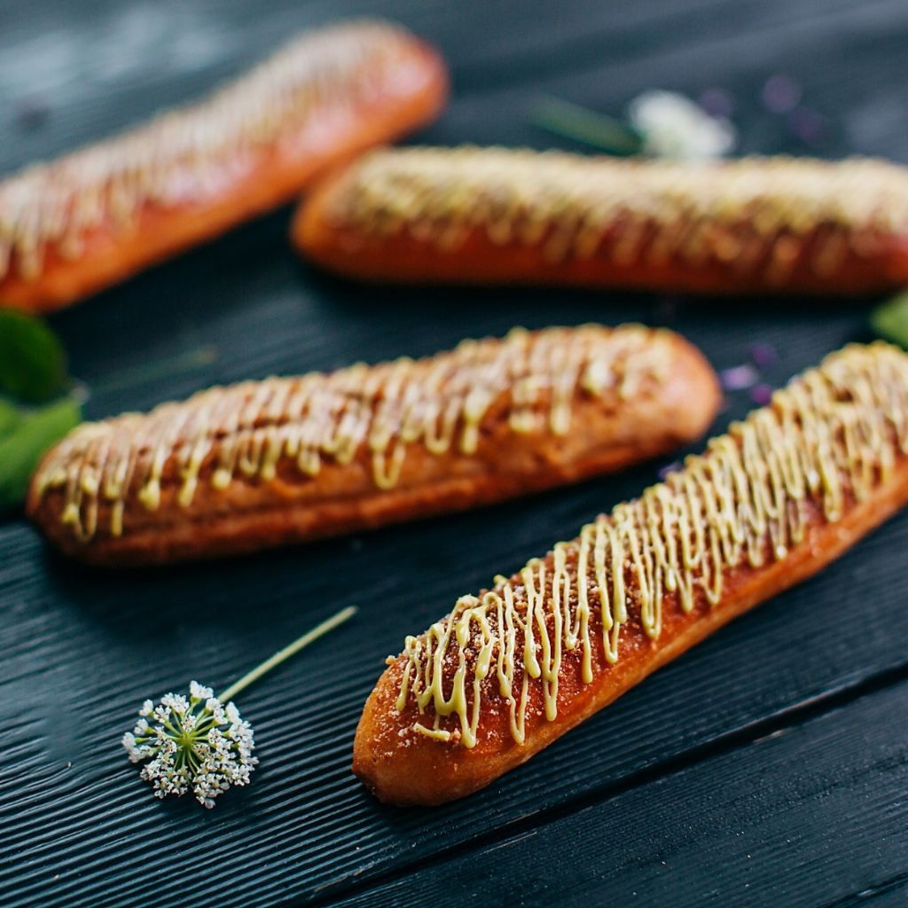 Эклер карамельный пломбир