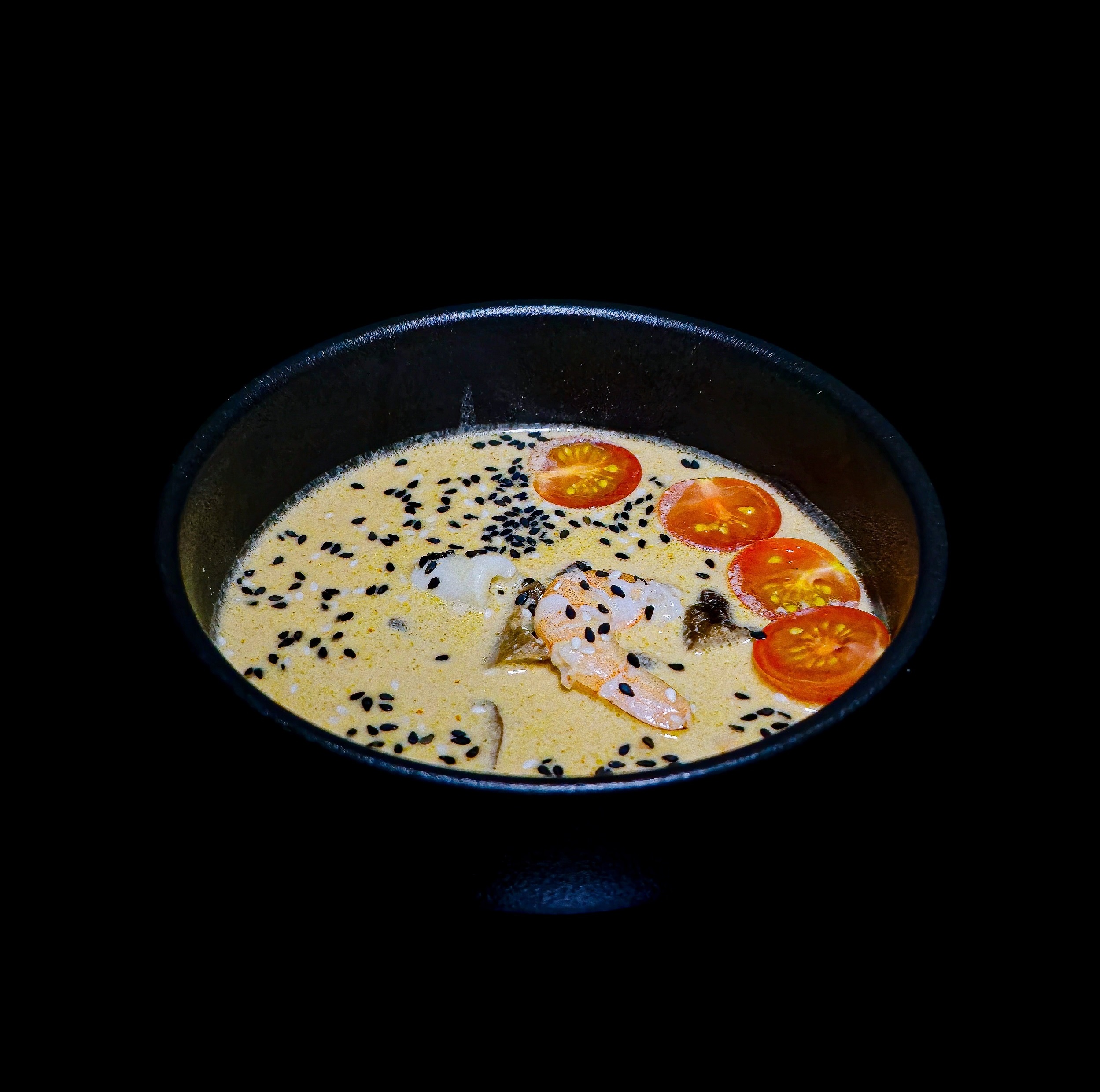 Том кха с морепродуктами